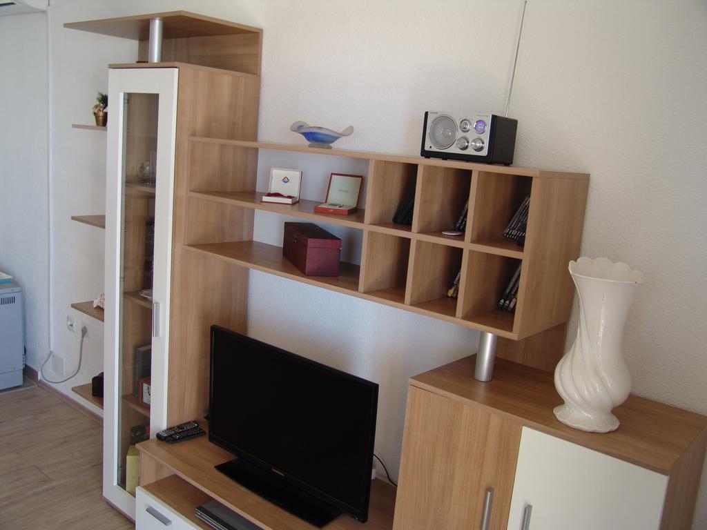Apartment Davor Gradac  Cameră foto